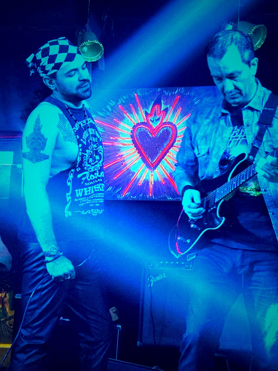 Runaway Steel — Vocal y guitarra